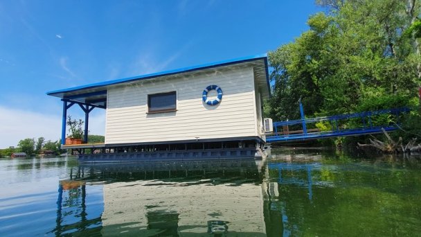 Hausboat „Život na vode“ Bratislava 40 Hausboat „Život na vode“ Bratislava 40