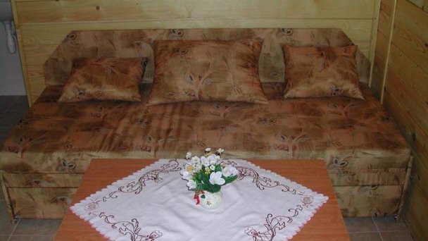 Chaty pri lekárni Podhájska 20 Chaty pri lekárni Podhájska 20