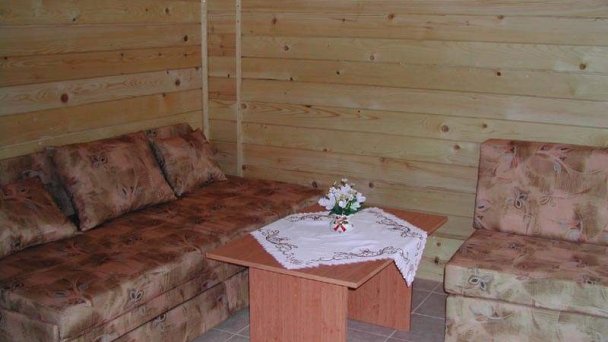 Chaty pri lekárni Podhájska 19 Chaty pri lekárni Podhájska 19
