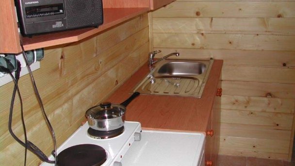 Chaty pri lekárni Podhájska 16 Chaty pri lekárni Podhájska 16