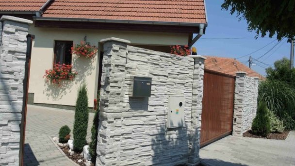 Apartmánový dom Podhájska 13