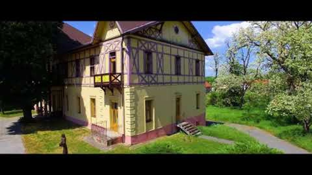 Prírodné jódové kúpele Číž - promo video Autor: Kupele ciz Zdroj: https://www.youtube.com/@kupeleciz4676 Prírodné jódové kúpele Číž - promo video Autor: Kupele ciz Zdroj: https://www.youtube.com/@kupeleciz4676
