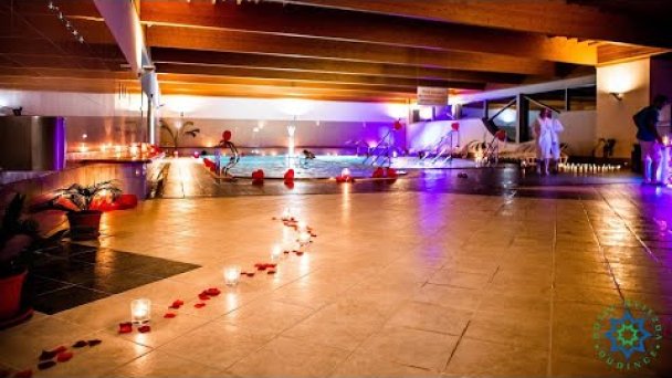 Romantické nočné kúpanie - hotel HVIEZDA Dudince Autor: Hotel HVIEZDA Zdroj: https://www.youtube.com/@hotelhviezda3516 Romantické nočné kúpanie - hotel HVIEZDA Dudince Autor: Hotel HVIEZDA Zdroj: https://www.youtube.com/@hotelhviezda3516